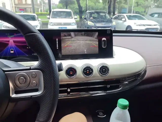 Wuling Bingo — Фото автомобиля 12