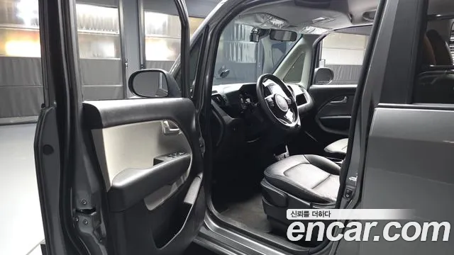 Kia RAY Новый Kia Ray Фургон — Фото автомобиля 10