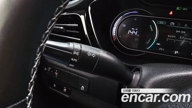 Kia Niro Niro Plus Air — Фото автомобиля 19