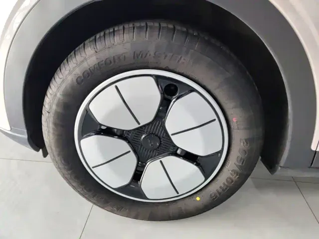Geely Starry Wish — Фото автомобиля 22