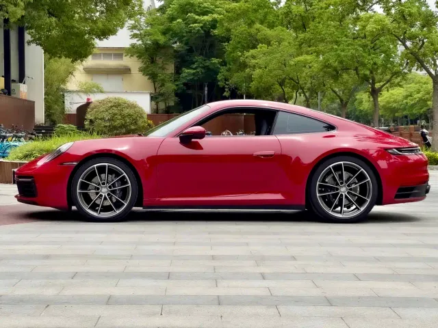 Porsche 911 — Фото автомобиля 5