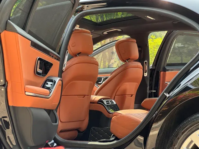 Mercedes-Benz S-Class — Фото автомобиля 9