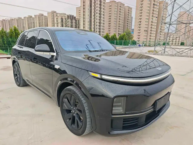 Li Auto L7 — Фото автомобиля 3