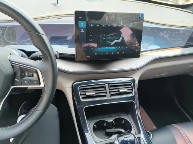 BYD Qin PLUS — Фото автомобиля 9