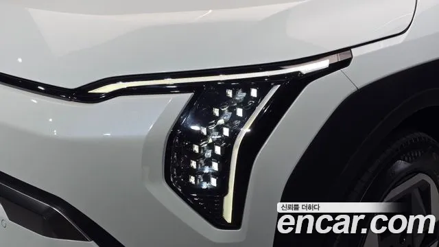 Kia EV3 — Фото автомобиля 7