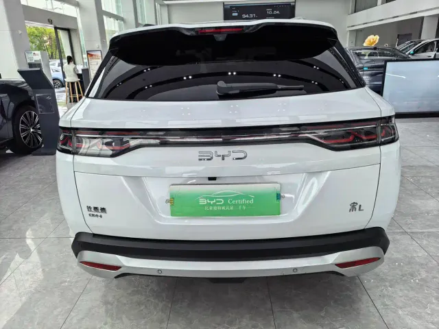 BYD Song L DM-i — Фото автомобиля 12