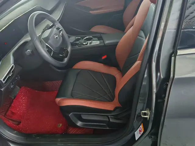 Changan Eado — Фото автомобиля 7