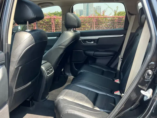Honda CR-V — Фото автомобиля 9