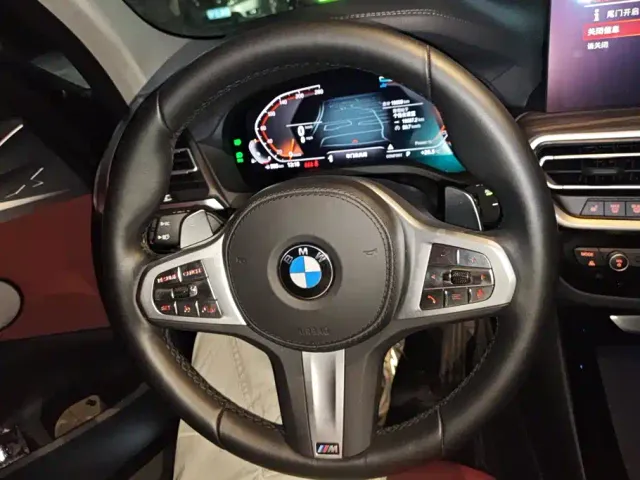 BMW X3 — Фото автомобиля 14