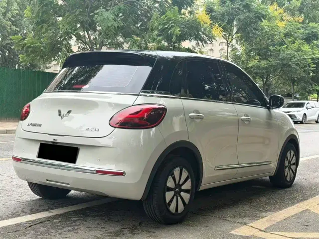 Wuling Bingo — Фото автомобиля 4