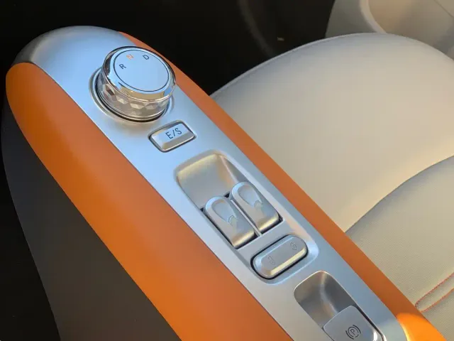 Changan Lumin — Фото автомобиля 6
