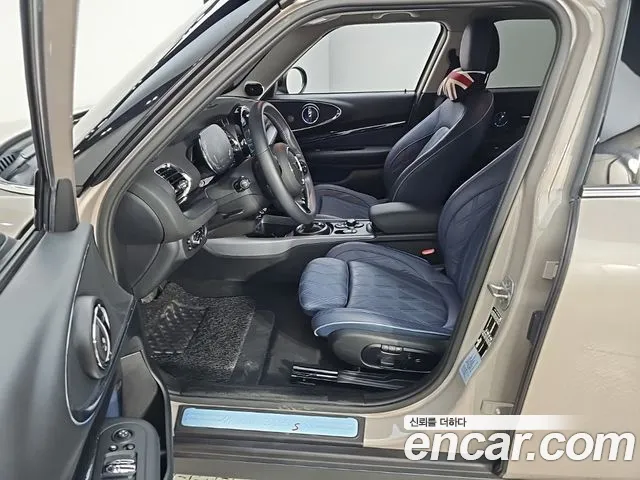 MINI Clubman — Фото автомобиля 11