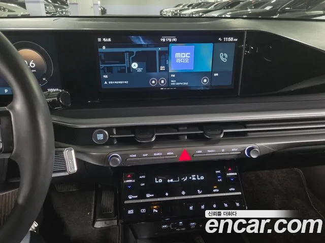 Hyundai Grandeur GN7 — Фото автомобиля 10