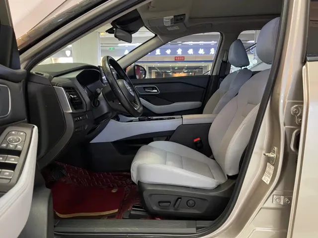 Nissan X-Trail — Фото автомобиля 6