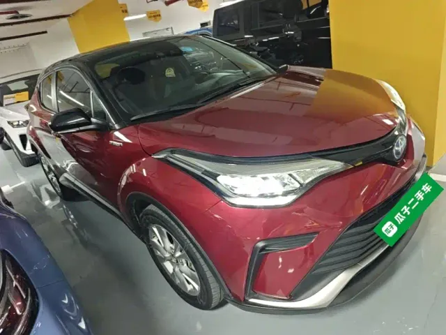 Toyota IZOA — Фото автомобиля 3
