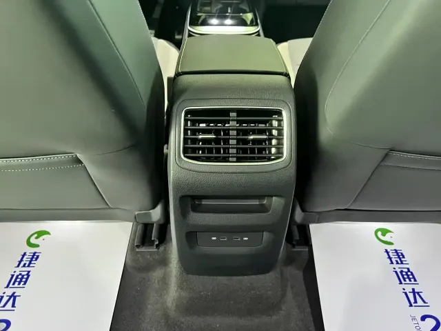 Volkswagen ID.4 Crozz — Фото автомобиля 13
