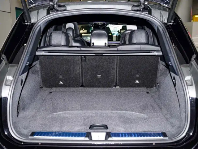 Mercedes-Benz EQS SUV — Фото автомобиля 28