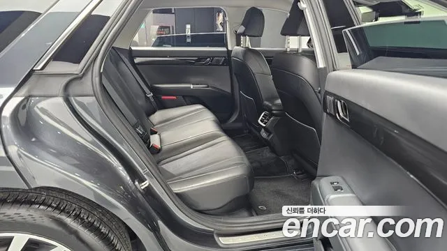 Hyundai Grandeur GN7 — Фото автомобиля 11