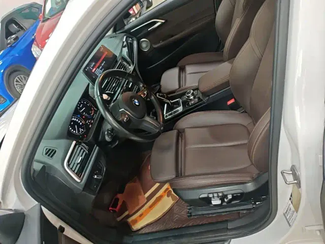 BMW 1 Series — Фото автомобиля 14