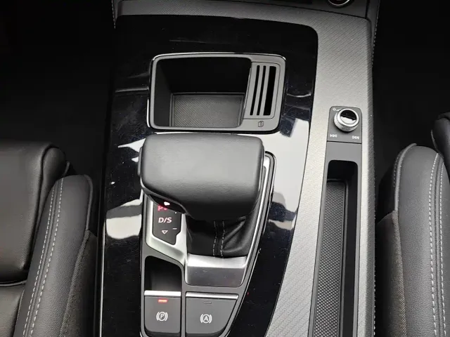 Audi Q5L — Фото автомобиля 15