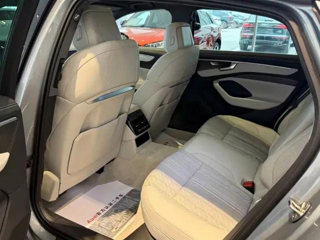 Audi Audi A6L 2026 Model 2.0T High Power Sport Edition — Фото автомобиля 6