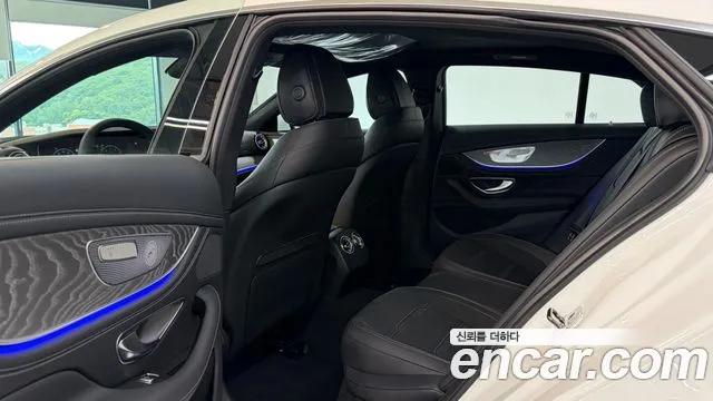 Mercedes-Benz AMG GT 4 двери 43 4MATIC+ — Фото автомобиля 12