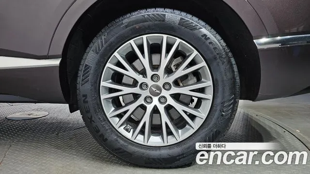 Genesis GV80 2.5T Бензин AWD — Фото автомобиля 20