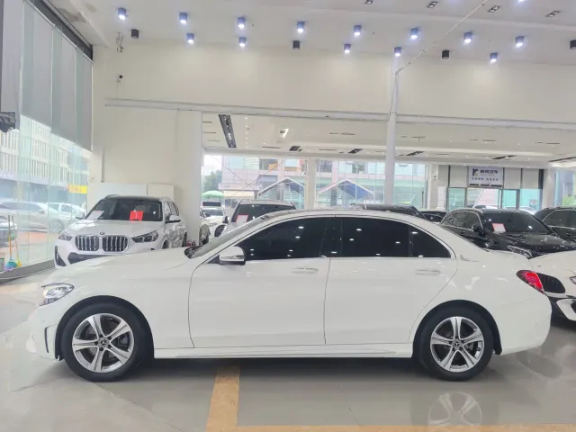Mercedes-Benz C-Class — Фото автомобиля 7