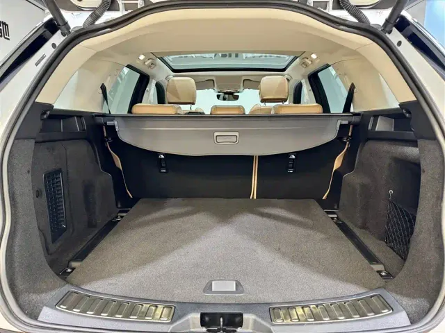 Land Rover Discovery Sport — Фото автомобиля 12