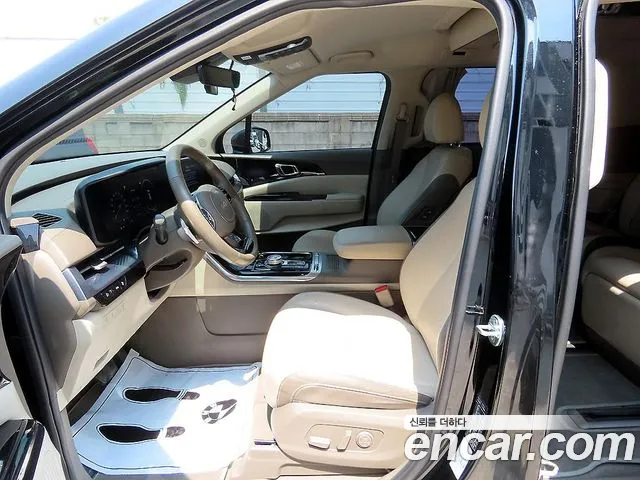 Kia Canival Carnival 4 поколение Бензин 7 мест Hi-Limousine — Фото автомобиля 5