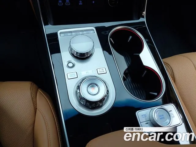 Genesis GV80 2.5T Бензин 2WD — Фото автомобиля 9