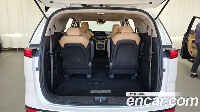 Kia Carnival 4th Gen — Фото автомобиля 20