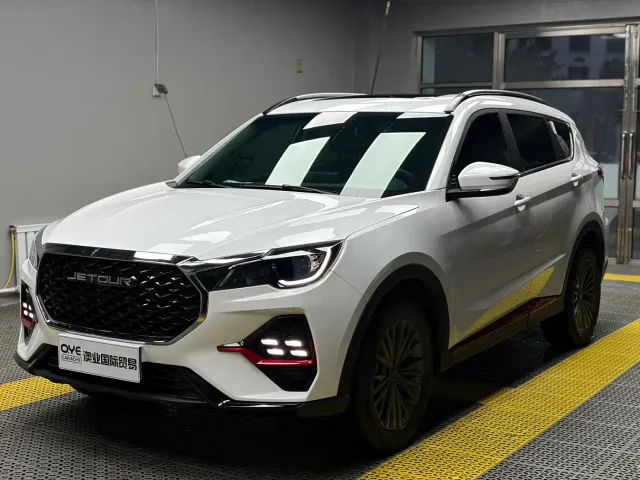 Фотография автомобиля — Jetour X70