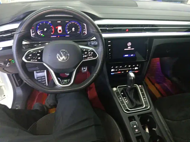 Volkswagen CC — Фото автомобиля 9