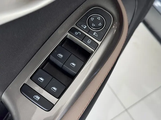 BYD Dolphin — Фото автомобиля 14