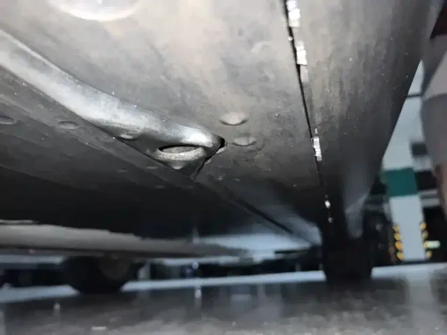 Tesla Model Y — Фото автомобиля 18