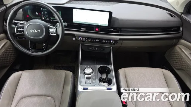 Kia Carnival — Фото автомобиля 7