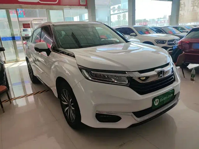 Honda Avancier — Фото автомобиля 3