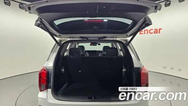 Hyundai Palisade Palisade Дизель 2.2 2WD — Фото автомобиля 15