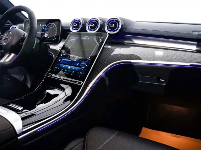 Mercedes-Benz C-Class — Фото автомобиля 22
