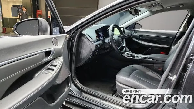Hyundai Sonata — Фото автомобиля 11