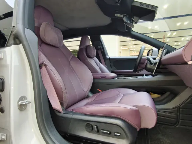 Nio ET5 Touring — Фото автомобиля 12