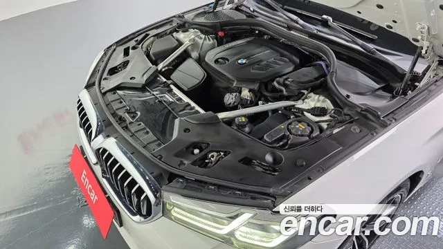 BMW 5-Series 5 серия (G30) 523d M Sport — Фото автомобиля 6