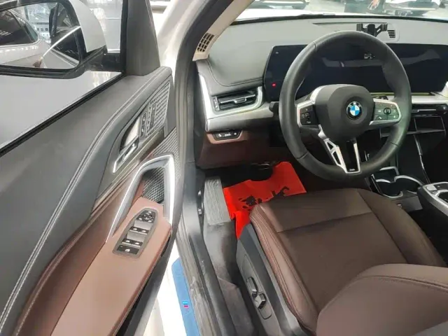 BMW X1 — Фото автомобиля 15