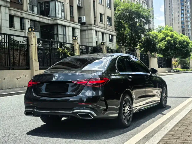 Mercedes-Benz C-Class — Фото автомобиля 4