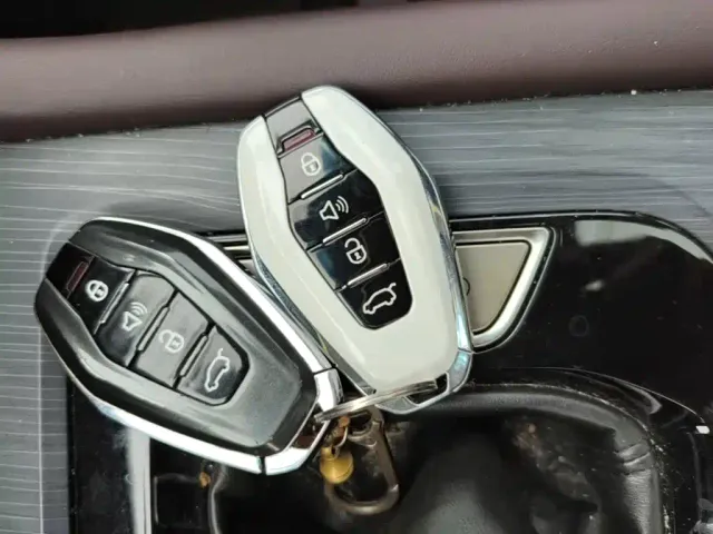 Jetour X90 Plus — Фото автомобиля 8