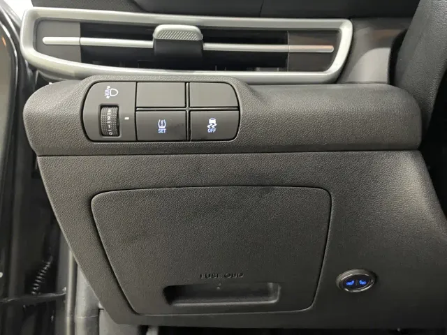 Hyundai Elantra — Фото автомобиля 6