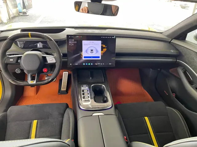 Xiaomi Auto Xiaomi SU7 Ultra 2025 Model Ultra — Фото автомобиля 9