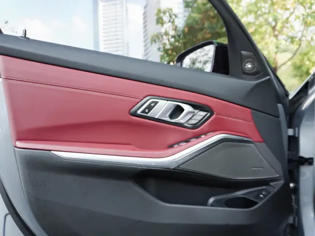 BMW 3 Series — Фото автомобиля 11