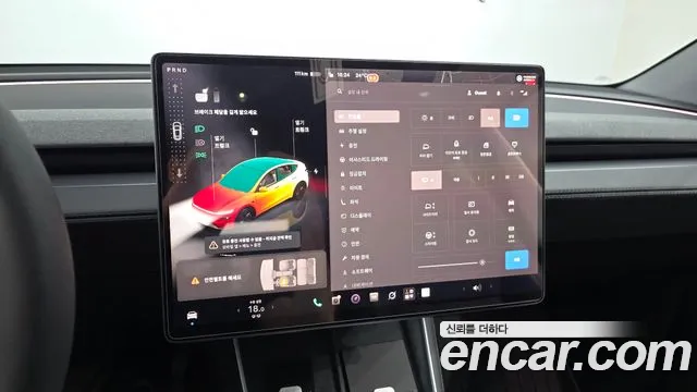 Tesla Model Y — Фото автомобиля 15